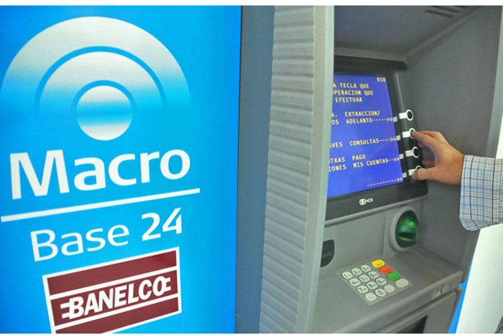¿Dónde instaló un nuevo cajero automático el banco Macro?